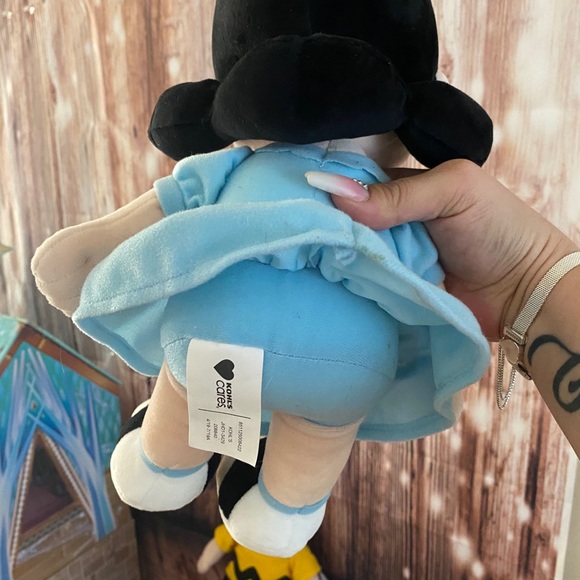 Charlie Brown and friends - Picture 4 of 5